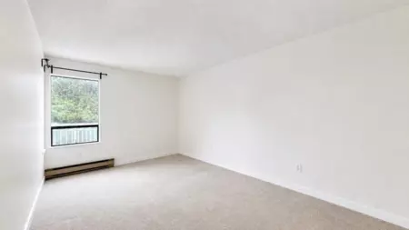 Primary Bedroom Photo of 314 9584 Manchester Drive, Burnaby, BC
