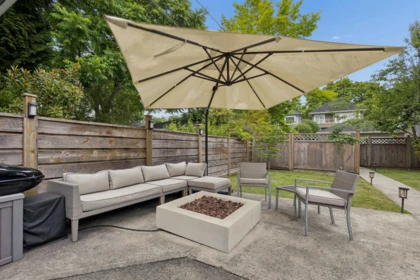 Backyard Photo of 2966 W 33rd Avenue, Vancouver, BC