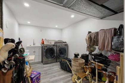 Guest Bathroom Photo of 2966 W 33rd Avenue, Vancouver, BC