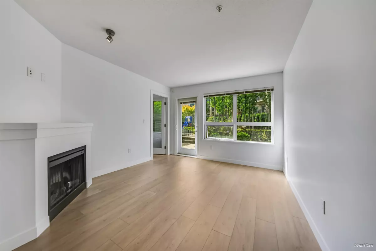 Family Room Photo of 118 6800 Eckersley Road, Richmond, BC