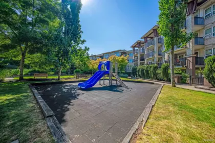 Hot Tub / Spa Photo of 118 6800 Eckersley Road, Richmond, BC