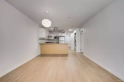 Kitchen Photo of 118 6800 Eckersley Road, Richmond, BC
