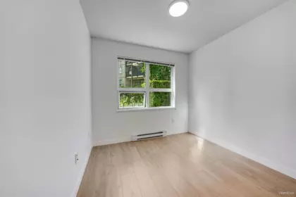 Walk-In Closet Photo of 118 6800 Eckersley Road, Richmond, BC
