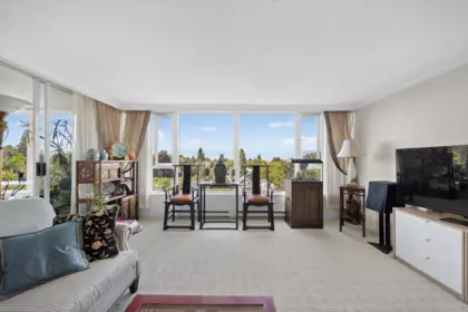 802 5425 Yew Street, Vancouver, BC, Vancouver — Apartment/Condo for sale