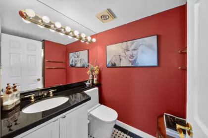 Loft / Bonus Room Photo of 802 5425 Yew Street, Vancouver, BC