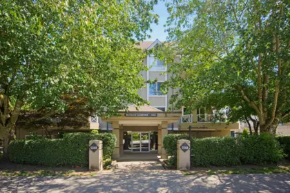 205 5568 201a Street, Langley, BC, Langley — Apartment/Condo for sale