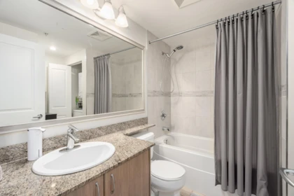 Entry Foyer Photo of 3105 892 Carnarvon Street, New Westminster, BC