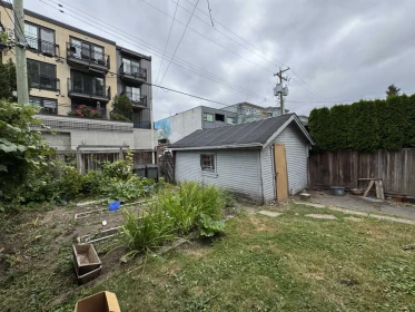 Kitchen Photo of 3481 W 10th Avenue, Vancouver, BC