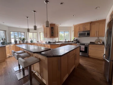 38940 Loggers Lane, Squamish, BC, Squamish — Single Family Residence for sale