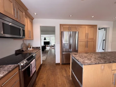 Kitchen Photo of 38940 Loggers Lane, Squamish, BC
