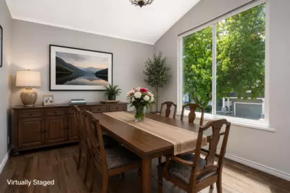 Breakfast Nook Photo of 20389 121 B Avenue, Maple Ridge, BC
