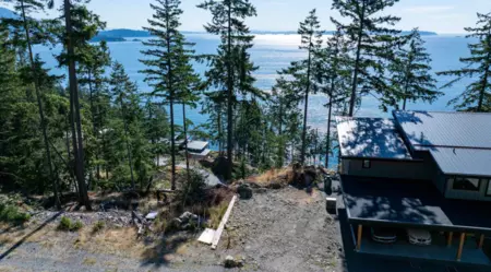 Kitchen Island Photo of 747 Seymour Bay Drive, Bowen Island, BC