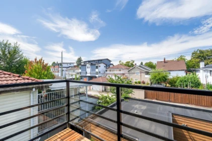 Office / Den Photo of 5043 Chambers Street, Vancouver, BC