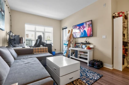 Bedroom 3 Photo of 202 4710 Hastings Street, Burnaby, BC