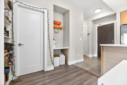 Office / Den Photo of 202 4710 Hastings Street, Burnaby, BC