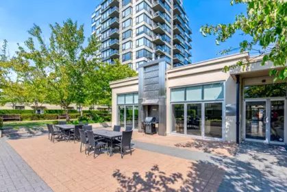 Front Yard Photo of 1108 9133 Hemlock Drive, Richmond, BC