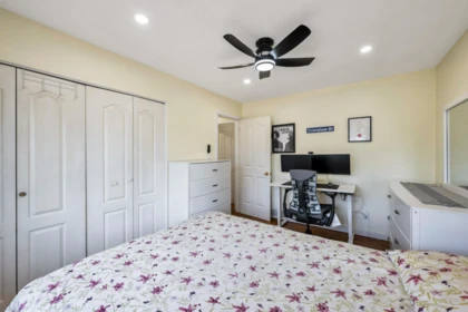 Guest Bathroom Photo of 11789 85a Avenue, Delta, BC