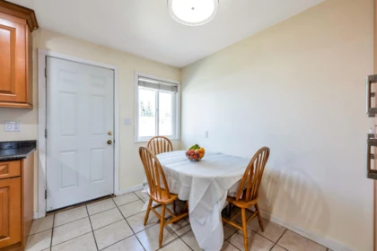 Primary Bathroom Photo of 11789 85a Avenue, Delta, BC