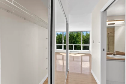 Loft / Bonus Room Photo of 706 9633 Manchester Drive, Burnaby, BC