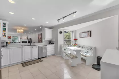 Kitchen Photo of 207 1500 Ostler Court, North Vancouver, BC