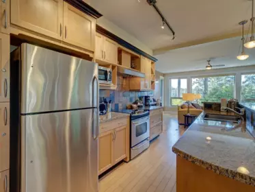 Kitchen Photo of 11D 12849 Lagoon Road, Madeira Park, BC