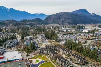 Outdoor Deck Photo of 307 45510 Market Way, Chilliwack, BC