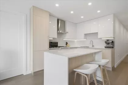 303 477 W 59th Avenue, Vancouver, BC, Vancouver — Apartment/Condo for sale