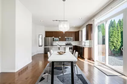 Kitchen Island Photo of 14722 59 Avenue, Surrey, BC