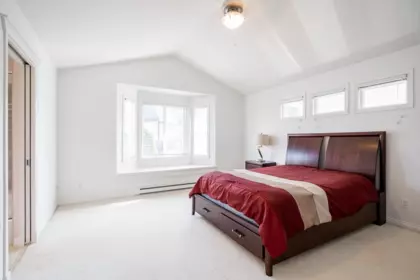 Office / Den Photo of 14722 59 Avenue, Surrey, BC