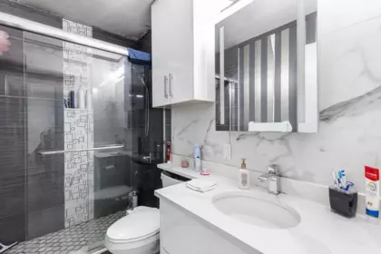 Laundry Room Photo of 13317 84 Avenue, Surrey, BC