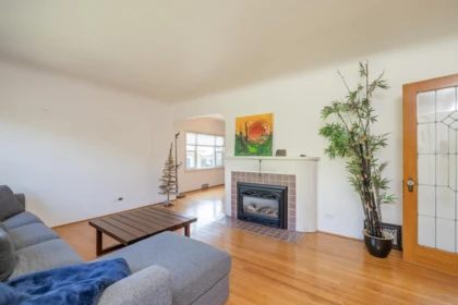 Kitchen Photo of 112 Durham Street, New Westminster, BC