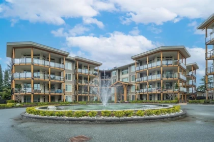 108 45754 Keith Wilson Road, Chilliwack, BC, Chilliwack — Apartment/Condo for sale