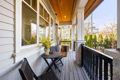1506 E 11th Avenue, Vancouver, BC, Vancouver — Half Duplex for sale