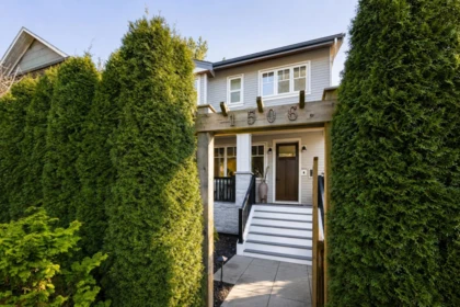 1506 E 11th Avenue, Vancouver, BC, Vancouver — Half Duplex for sale
