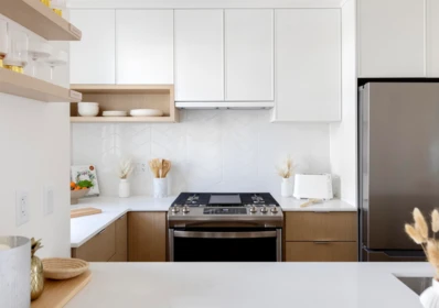 Kitchen Photo of 111 2350 165 Street, Surrey, BC