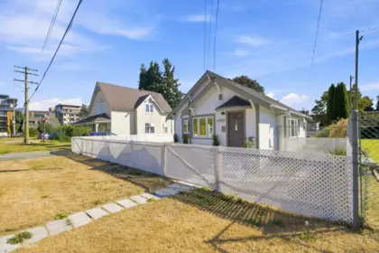 45720 Princess Avenue, Chilliwack, BC, Chilliwack — Single Family Residence for sale