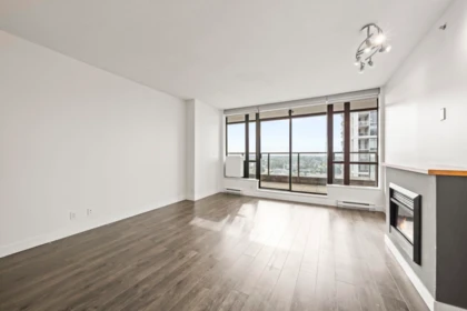 2101 4132 Halifax Street, Burnaby, BC, Burnaby — Apartment/Condo for sale