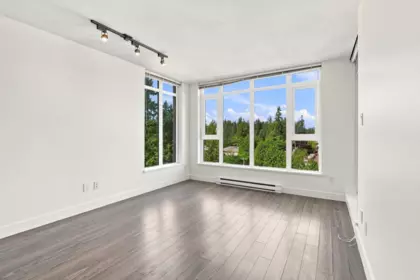 Kitchen Photo of 905 958 Ridgeway Avenue, Coquitlam, BC