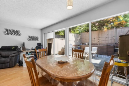 9010 Centaurus Circle, Burnaby, BC, Burnaby — Townhouse for sale