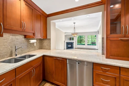 Dining Area Photo of 103 2973 Burlington Drive, Coquitlam, BC