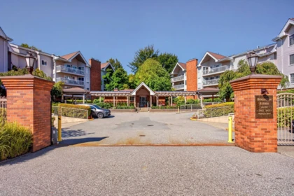 103 2973 Burlington Drive, Coquitlam, BC, Coquitlam — Apartment/Condo for sale