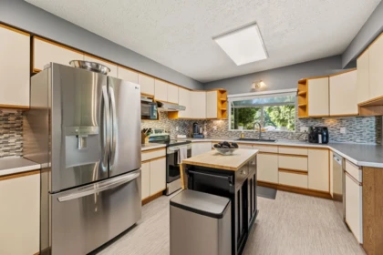 Kitchen Photo of 1908 Warwick Crescent, Port Coquitlam, BC