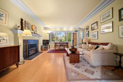 Breakfast Nook Photo of 4311 W 14th Avenue, Vancouver, BC