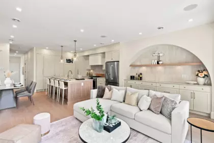 Kitchen Island Photo of 11460 92 Avenue, Delta, BC