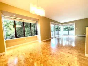Living Room Photo of 404 1405 W 15th Avenue, Vancouver, BC