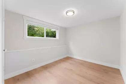 Hot Tub / Spa Photo of 1250 E 11th Avenue, Vancouver, BC