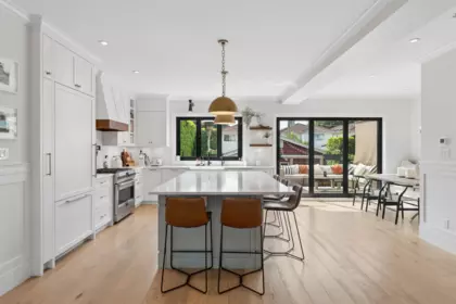 Living Room Photo of 1250 E 11th Avenue, Vancouver, BC