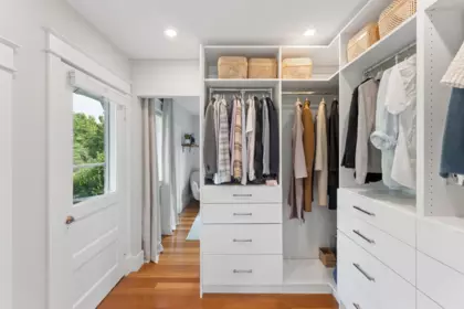 Powder Room Photo of 1250 E 11th Avenue, Vancouver, BC