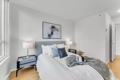 Entry Foyer Photo of 708 1188 Richards Street, Vancouver, BC