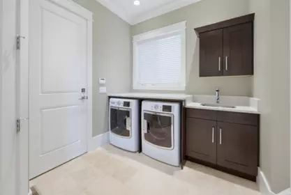 Mudroom Photo of 6 35520 Mahogany Drive, Abbotsford, BC